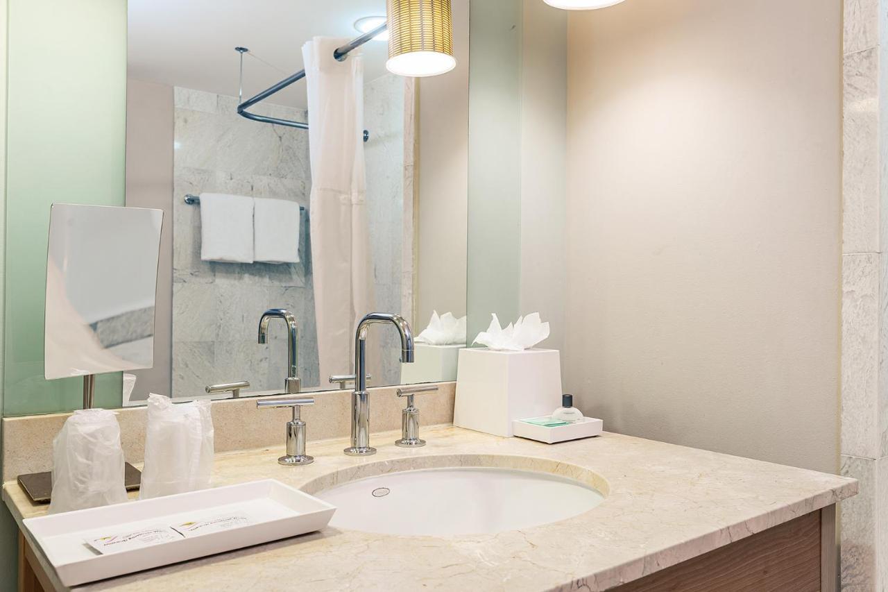 Ferienwohnung Sunny Isles 1Bdr Sea View And Pool Miami Beach Exterior foto
